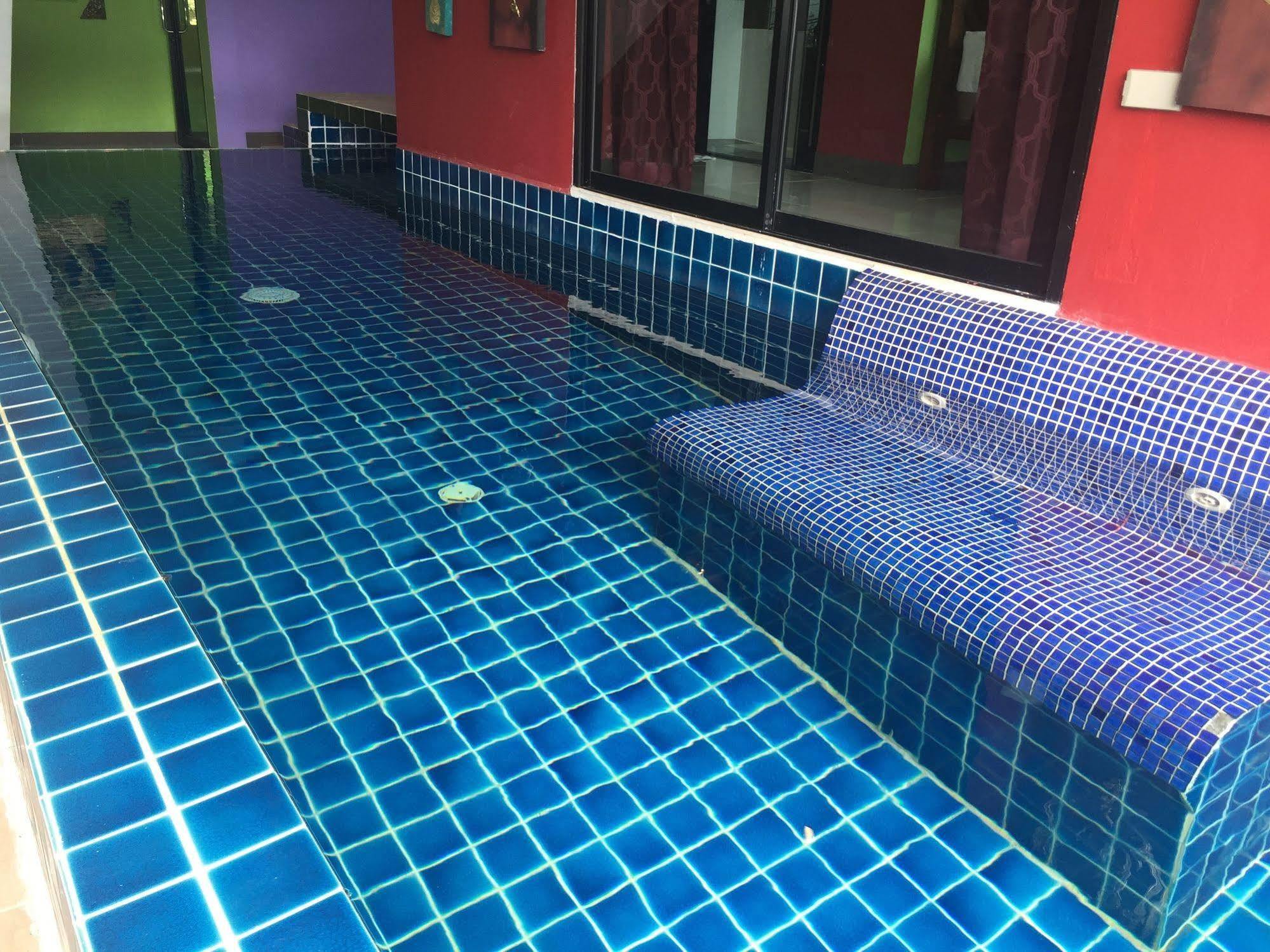Sky Terrace Lanta Boutique Hotel Koh Lanta Luaran gambar