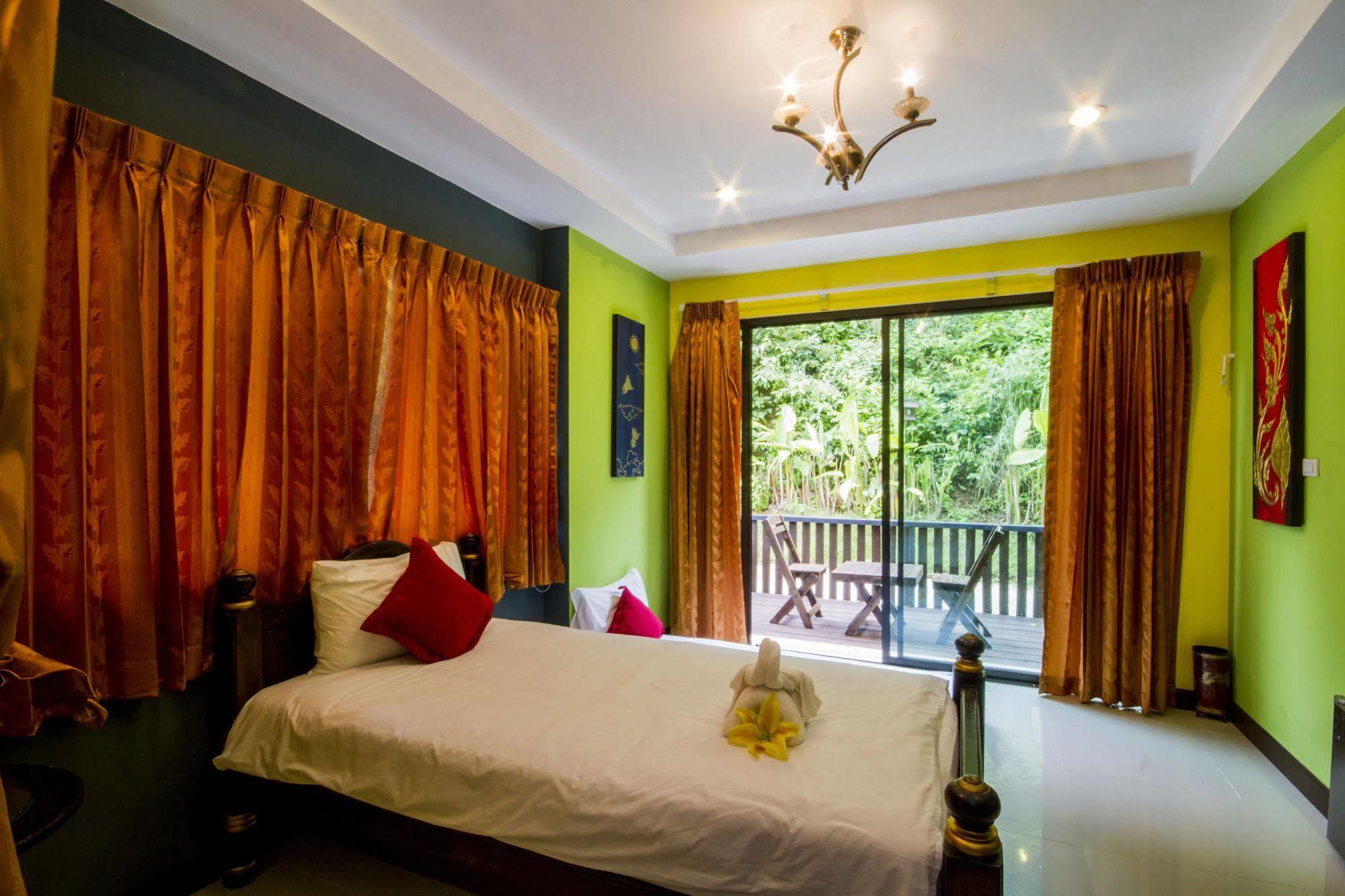 Sky Terrace Lanta Boutique Hotel Koh Lanta Luaran gambar